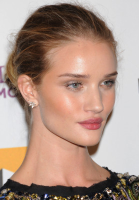 Rosie Huntington-Whitely pic #432446