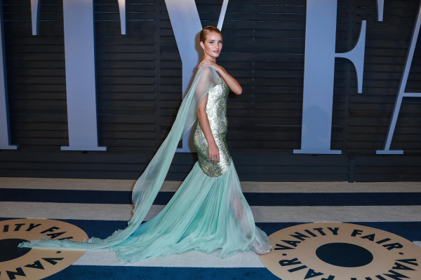 Rosie Huntington-Whitely – 2018 Vanity Fair Oscar Party in Hollywood
