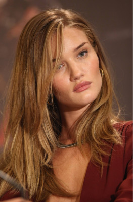 Rosie Huntington-Whitely pic #404470