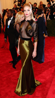photo 18 in Rosie Huntington-Whitely gallery [id632829] 2013-05-12 00:00:00