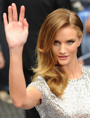 Rosie Huntington-Whitely pic #404399