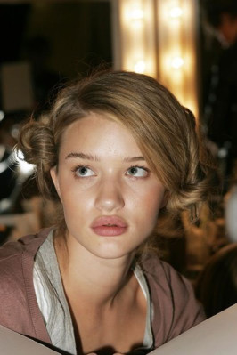 photo 22 in Rosie Huntington-Whitely gallery [id407964] 2011-07-14 00:00:00