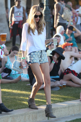 Rosie Huntington-Whitely pic #502739