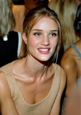 Rosie Huntington-Whitely pic #420678
