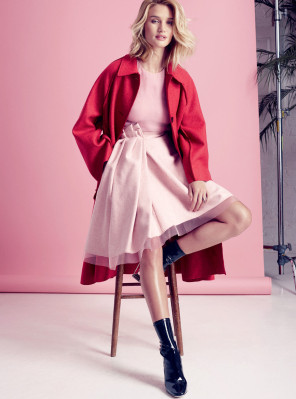 photo 10 in Rosie Huntington-Whitely gallery [id822471] 2015-08-06 00:00:00
