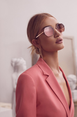 Rosie Huntington-Whiteley - BCBGMAXAZRIA Spring/Summer 2019 Campaign