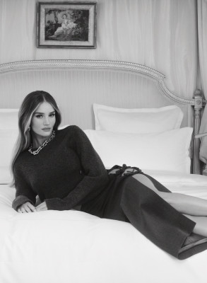 Rosie Huntington-Whitely for Bazaar UK