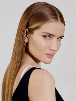 Rosie Huntington-Whiteley by Nicole Maria Winkler for Porter (Nov 2021)