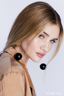 Rosie Huntington Whiteley - Rose Inc