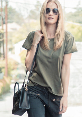 photo 24 in Rosie Huntington-Whitely gallery [id630735] 2013-05-04 00:00:00