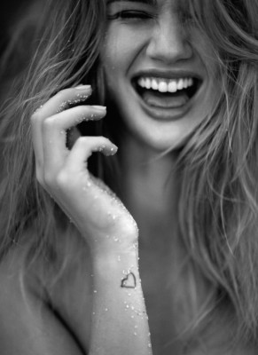 Rosie Huntington-Whitely pic #406712