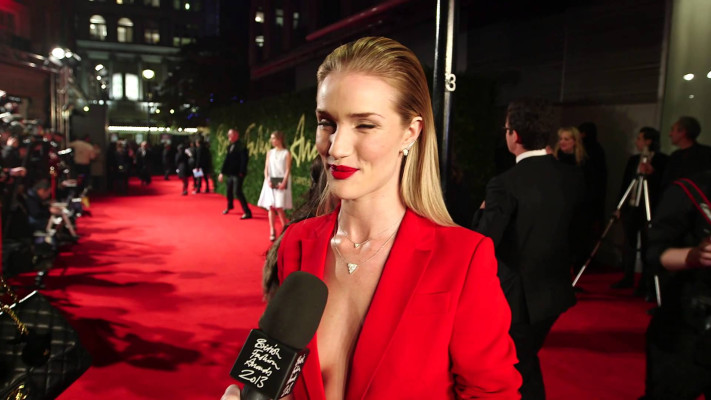 Rosie Huntington-Whitely pic #1229557