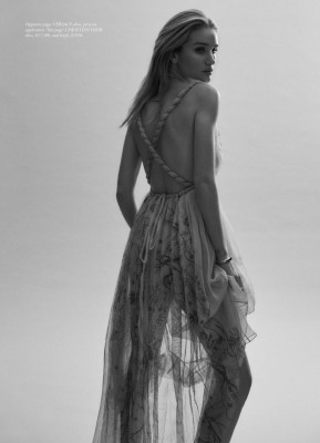 ROSIE HUNTINGTON-WHITELEY in Harper’s Bazaar Magazine, Australia March 2020