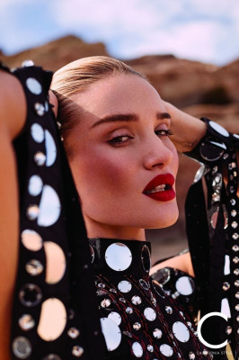 Rosie Huntington-Whiteley – C Magazine March 2019 Photos