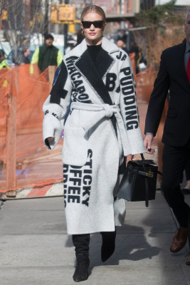 Rosie Huntington-Whiteley - Out in NYC
