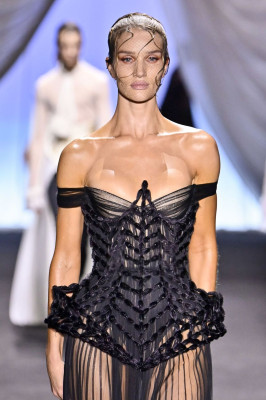 Rosie Huntington-Whiteley – at Jean Paul Gaultier Spring 2025 Couture Show