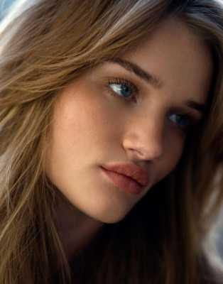 Rosie Huntington-Whitely pic #196962