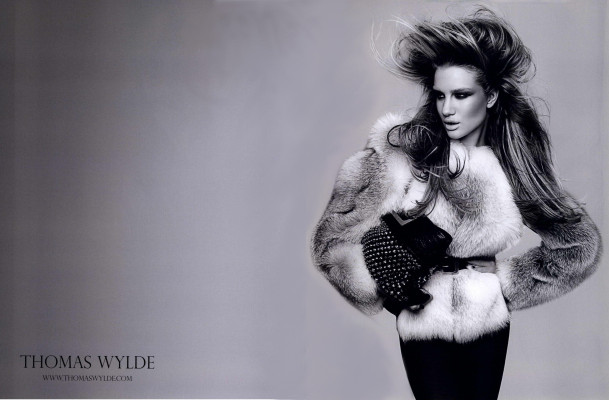Rosie Huntington-Whitely pic #372513