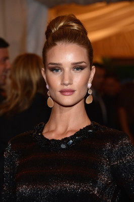 photo 25 in Rosie Huntington-Whitely gallery [id738312] 2014-06-11 00:00:00
