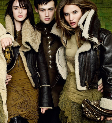 photo 17 in Rosie Huntington-Whitely gallery [id421708] 2011-09-22 00:00:00