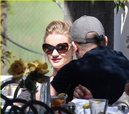 Rosie Huntington-Whitely pic #373448