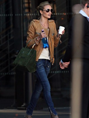 photo 26 in Rosie Huntington-Whitely gallery [id514469] 2012-05-22 00:00:00