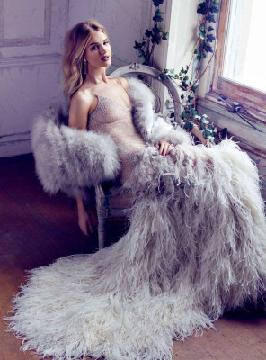 Rosie Huntington-Whitely pic #903781