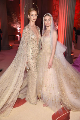Rosie Huntington-Whiteley – MET Gala 2018