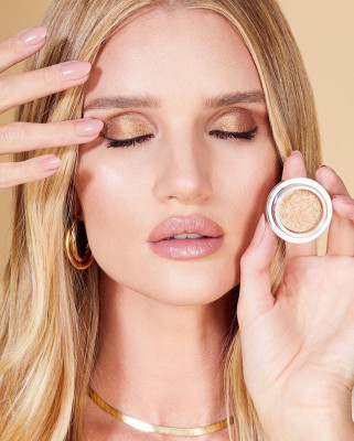 Rosie Huntington-Whiteley for Hourglass | 2020