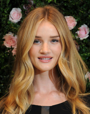 photo 11 in Rosie Huntington-Whitely gallery [id554031] 2012-09-02 00:00:00