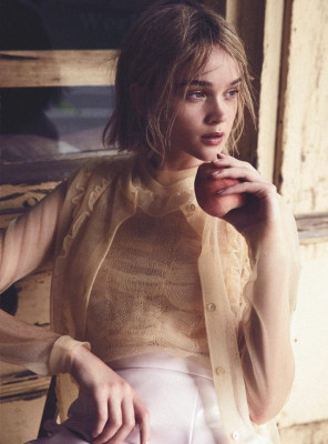 Rosie Tupper pic #945777