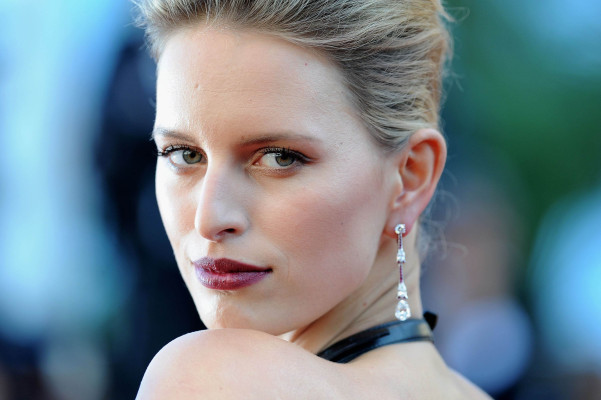photo 23 in Karolina Kurkova gallery [id514869] 2012-05-24 00:00:00