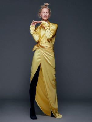 Karolina Kurkova - Marie Claire Italy 
