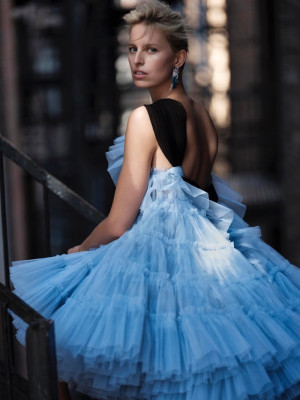 Karolina Kurkova - Harper&#039;s Bazaar Espana 