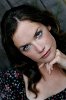 Ruth Wilson pic #695936