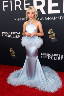 Sabrina Carpenter – GRAMMY Awards 2025