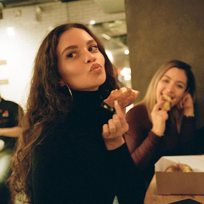 Sabrina Claudio - 11/05/2017