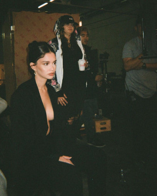 Sabrina Claudio - On My Shoulders (2019)