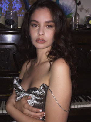 Sabrina Claudio pic #1196623