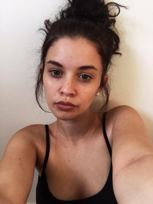 Sabrina Claudio pic #1210384