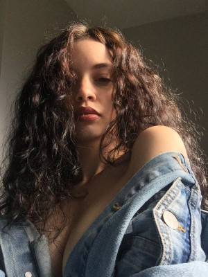 Sabrina Claudio pic #1159143
