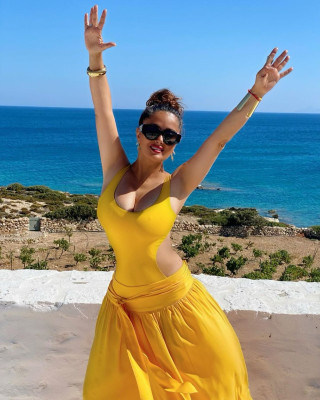 Salma Hayek pic #1273012