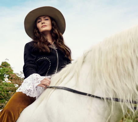 Tiffany Haddish, Salma Hayek and Rose Byrne – InStyle Magazine US January 2020