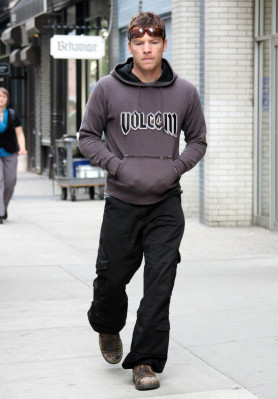 Sam Worthington pic #506820