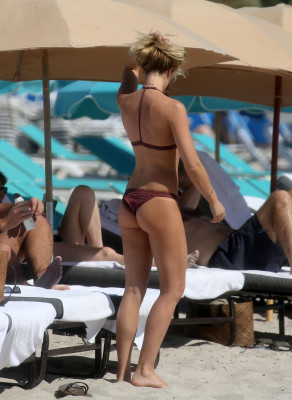 Samantha Hoopes pic #1054764