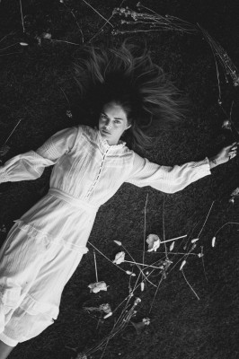 Samara Weaving by Jordan Kirk // November 2020