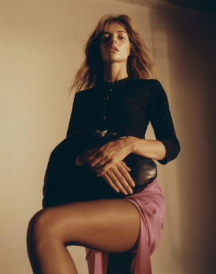 Samara Weaving by Jonny Marlow for ContentMode // 2021