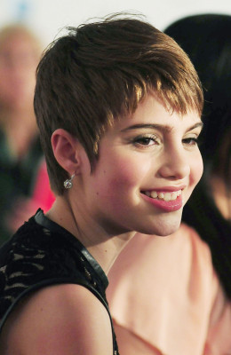 Sami Gayle pic #672305