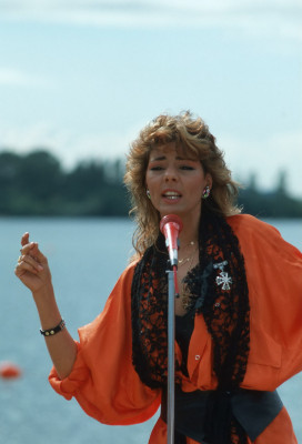 photo 13 in Sandra gallery [id151929] 2009-04-24 00:00:00