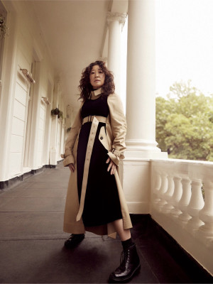 Sandra Oh by Zoë MacConnell for Emmy Magazine // 2021